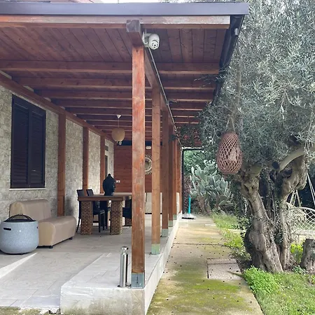 Acquabella Guest house